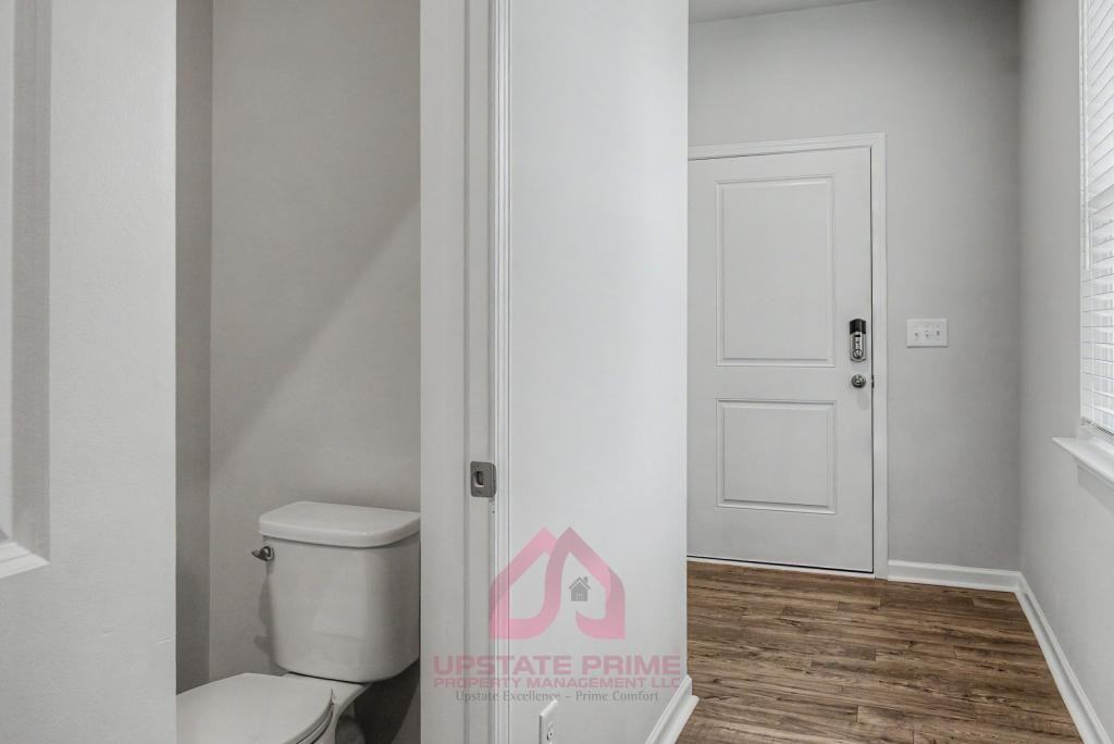 378 Highline Trl - Photo 3 of 25