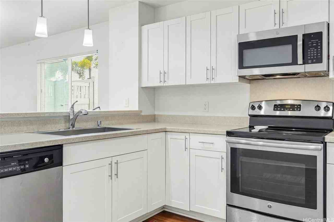 801 Kakala St #706 - Photo 7 of 16