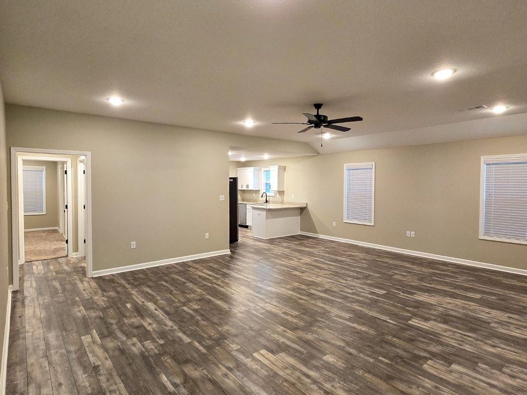 5736 Brookshire Dr - Photo 2 of 23