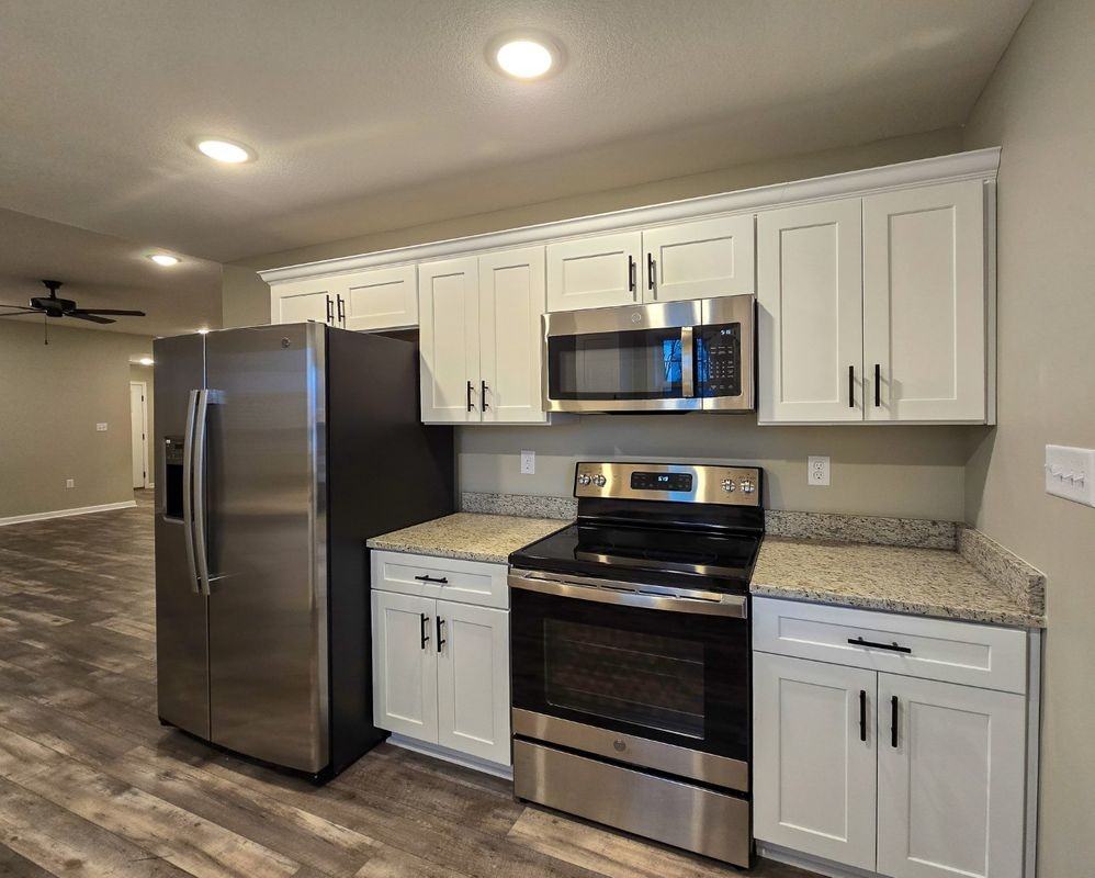 5736 Brookshire Dr - Photo 5 of 23