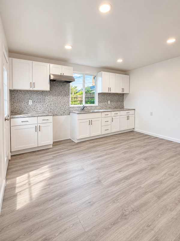 510 Washington St - Photo 4 of 11