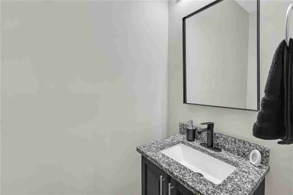 5312 Lakerock Dr Sw - Photo 6 of 33