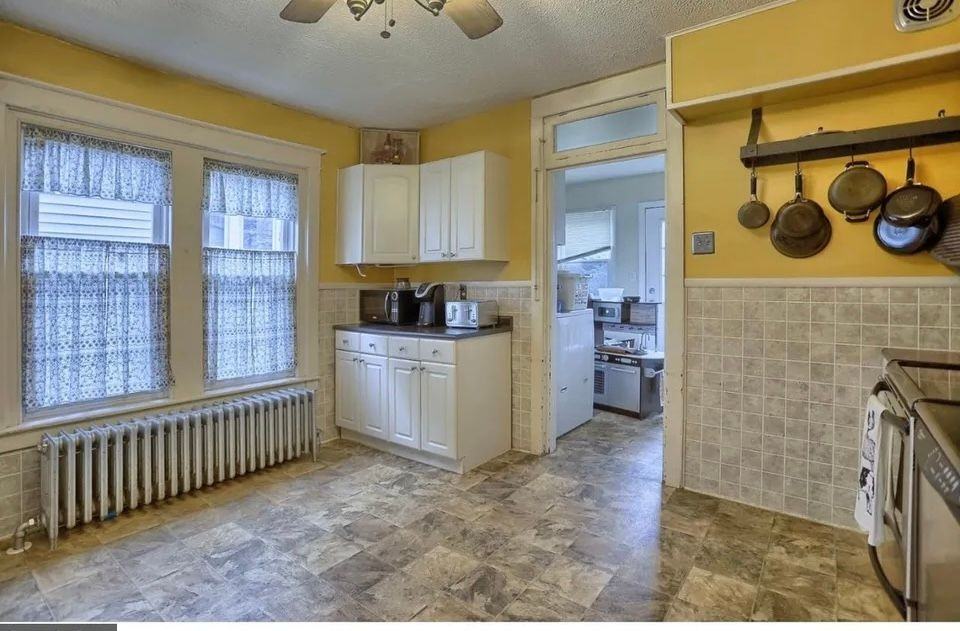 109 Telford Ave - Photo 2 of 13
