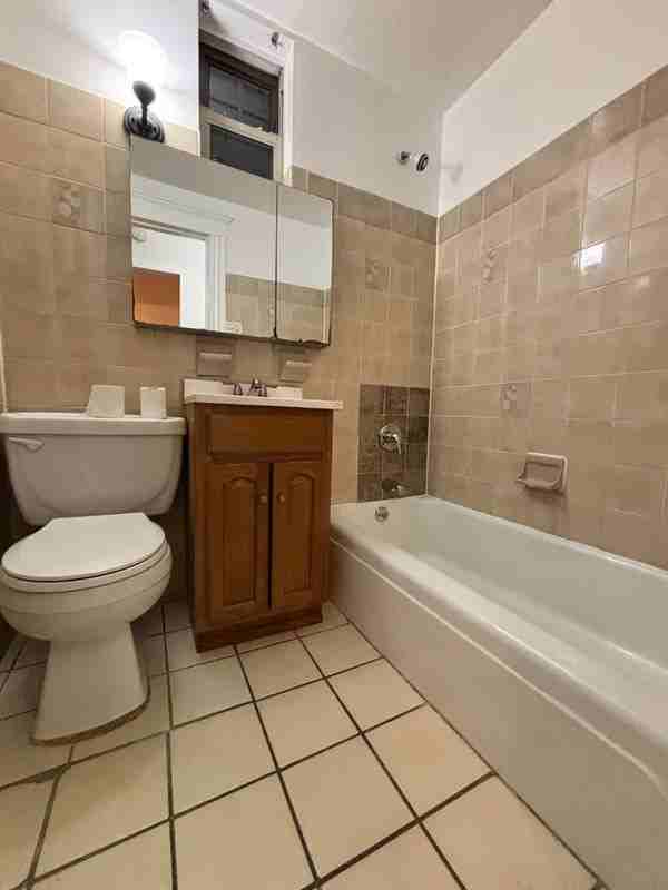 2215 Strang Ave ##1 - Photo 6 of 18
