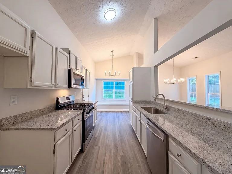 5857 Mistyview Drive - Photo 5 of 7