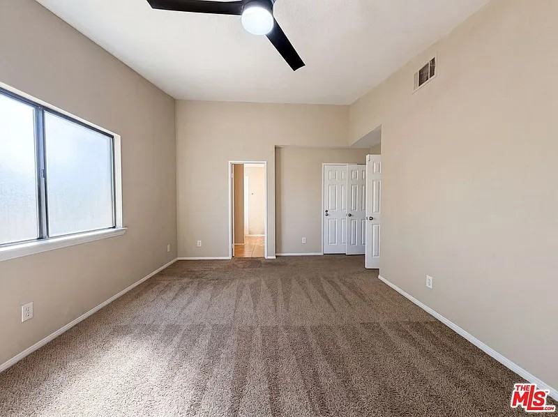 3164 Gingerwood Lane - Photo 5 of 8