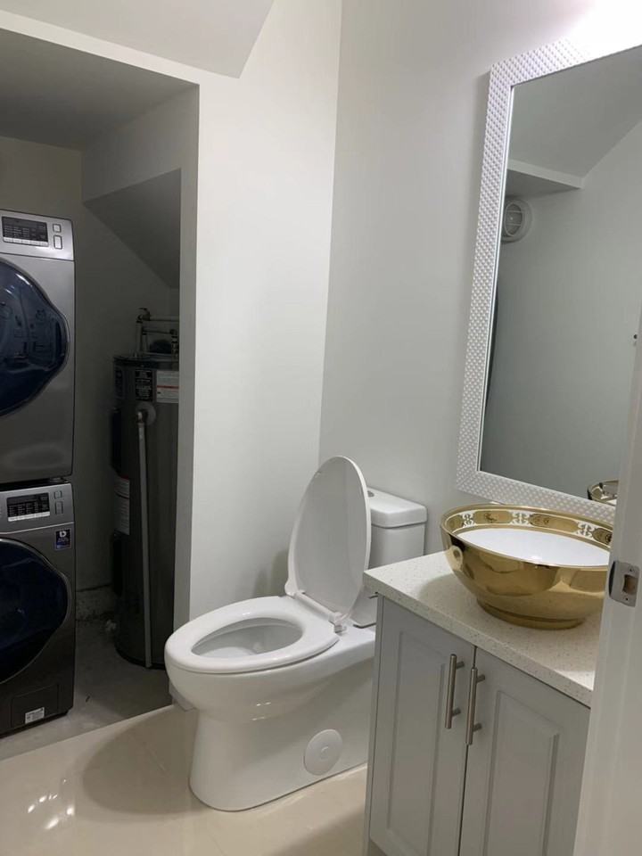 3604 E 27th Ave - Photo 6 of 9