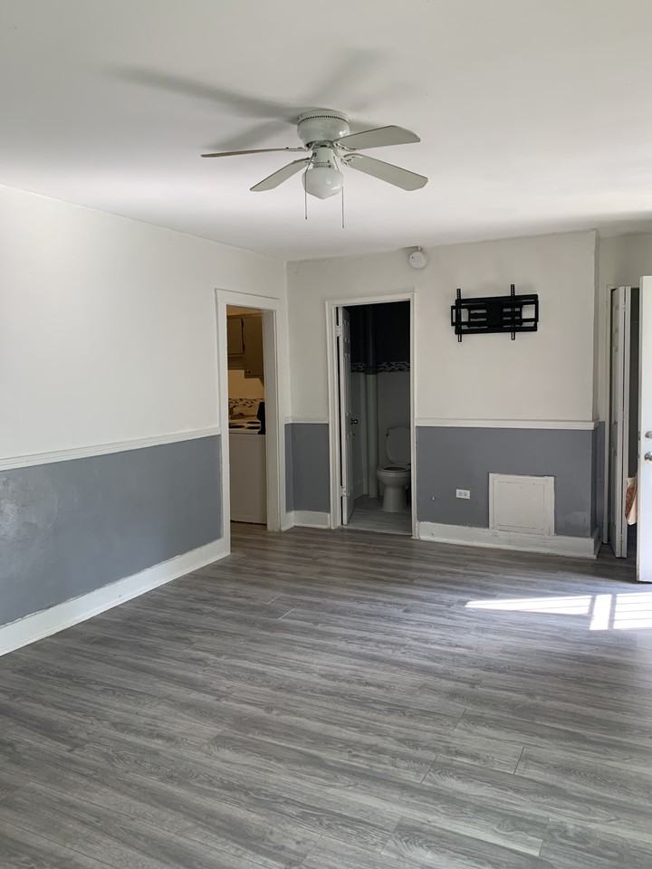 275 52nd Street Ensley #C - Photo 2 of 16