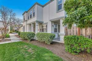 featured image of 929 Monarch Cir