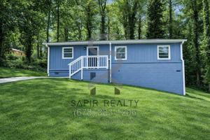 featured image of 2190 Swallow Cir Se