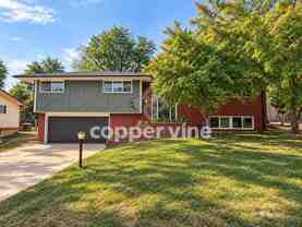 1115 Ash St - Photo 1 of 1