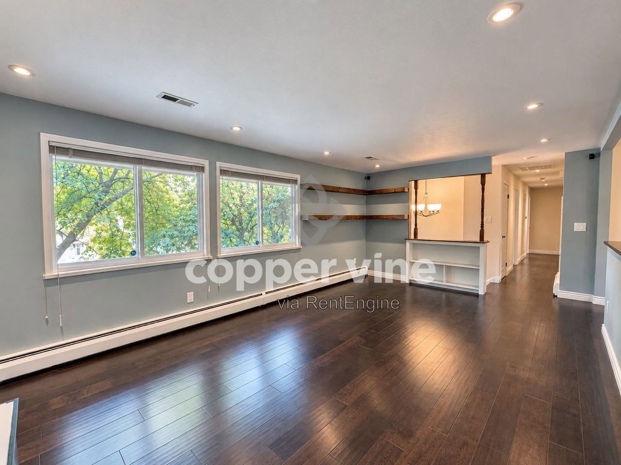 1115 Ash St - Photo 6 of 41