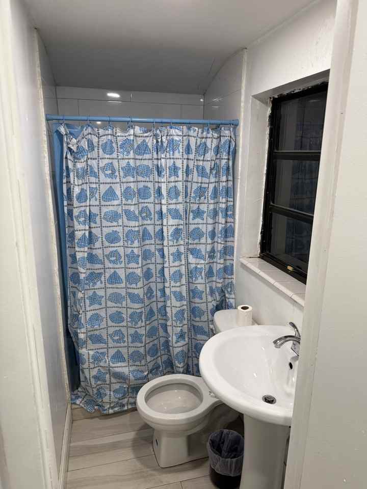 1085 Nw 58th Ter #NA - Photo 4 of 8