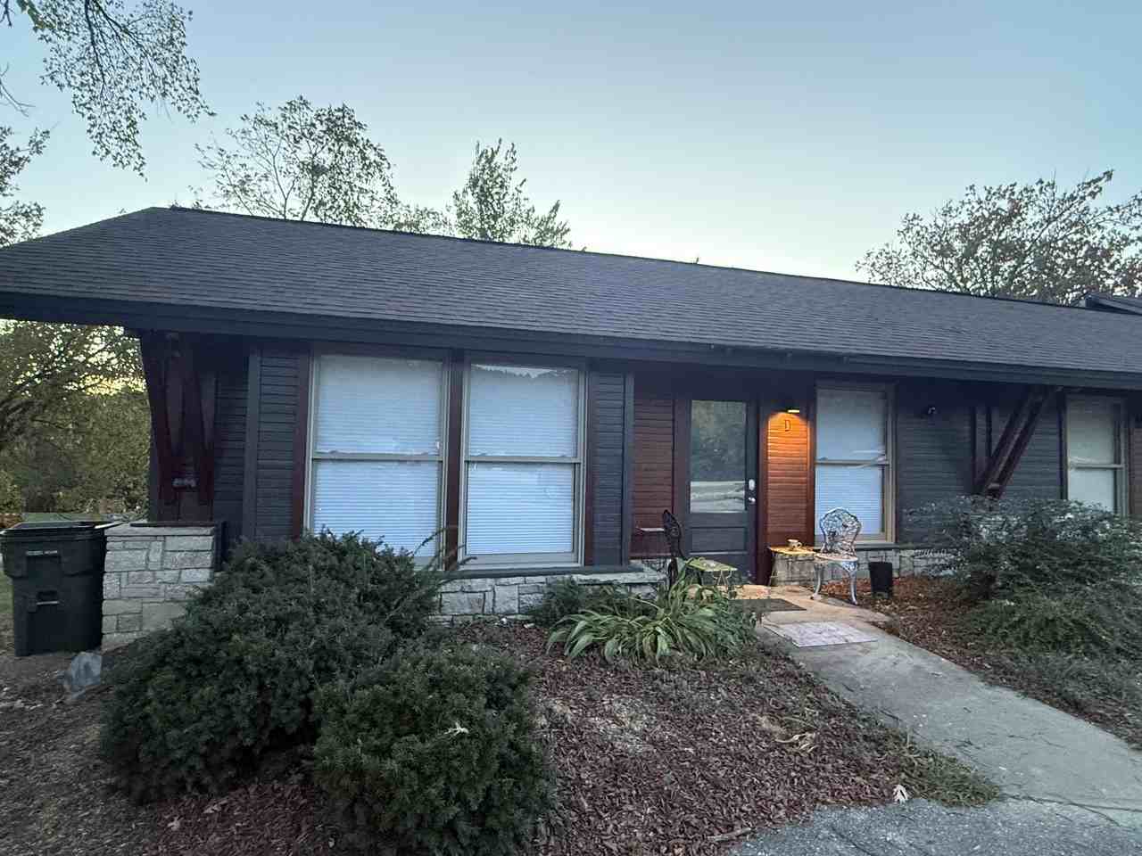 105 Woodsdale Dr #D - Photo 2 of 16