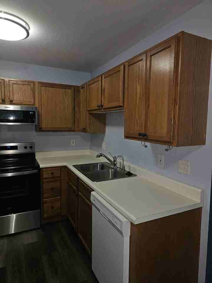 143 Vixen Cir #F - Photo 3 of 15