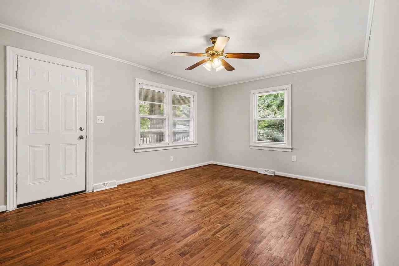 237 Lily St #NA - Photo 5 of 17