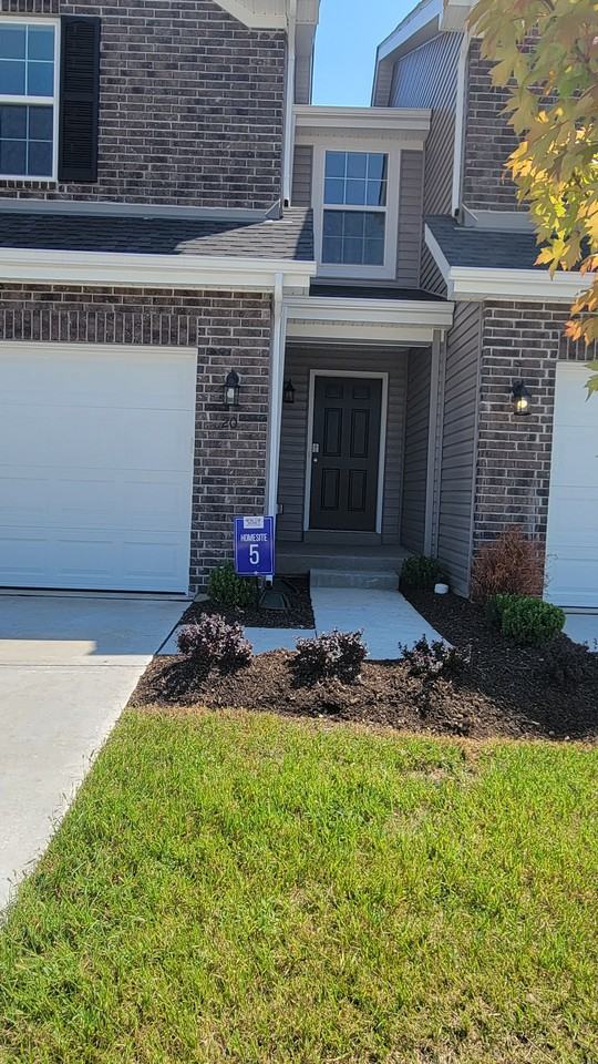 20 Fairmount Grove Dr - Photo 4 of 46