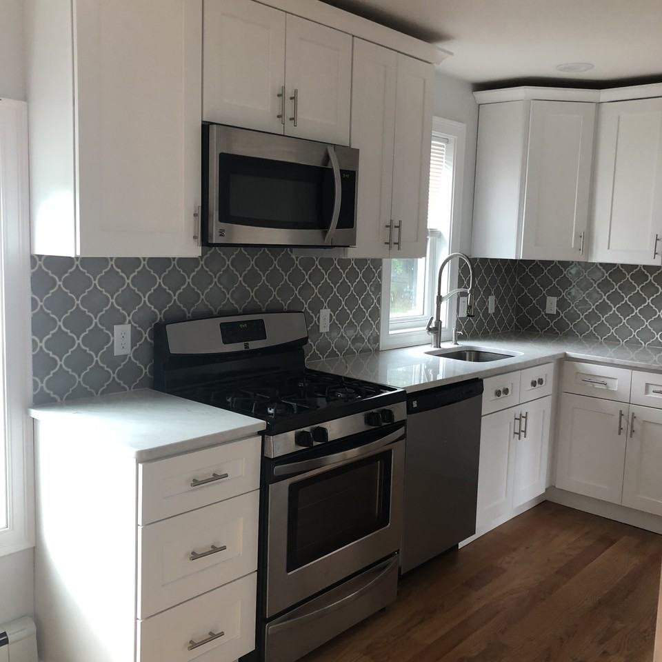 147 Springvale Ave #B - Photo 6 of 18