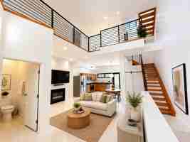 featured image of 815 Hampton Dr #7