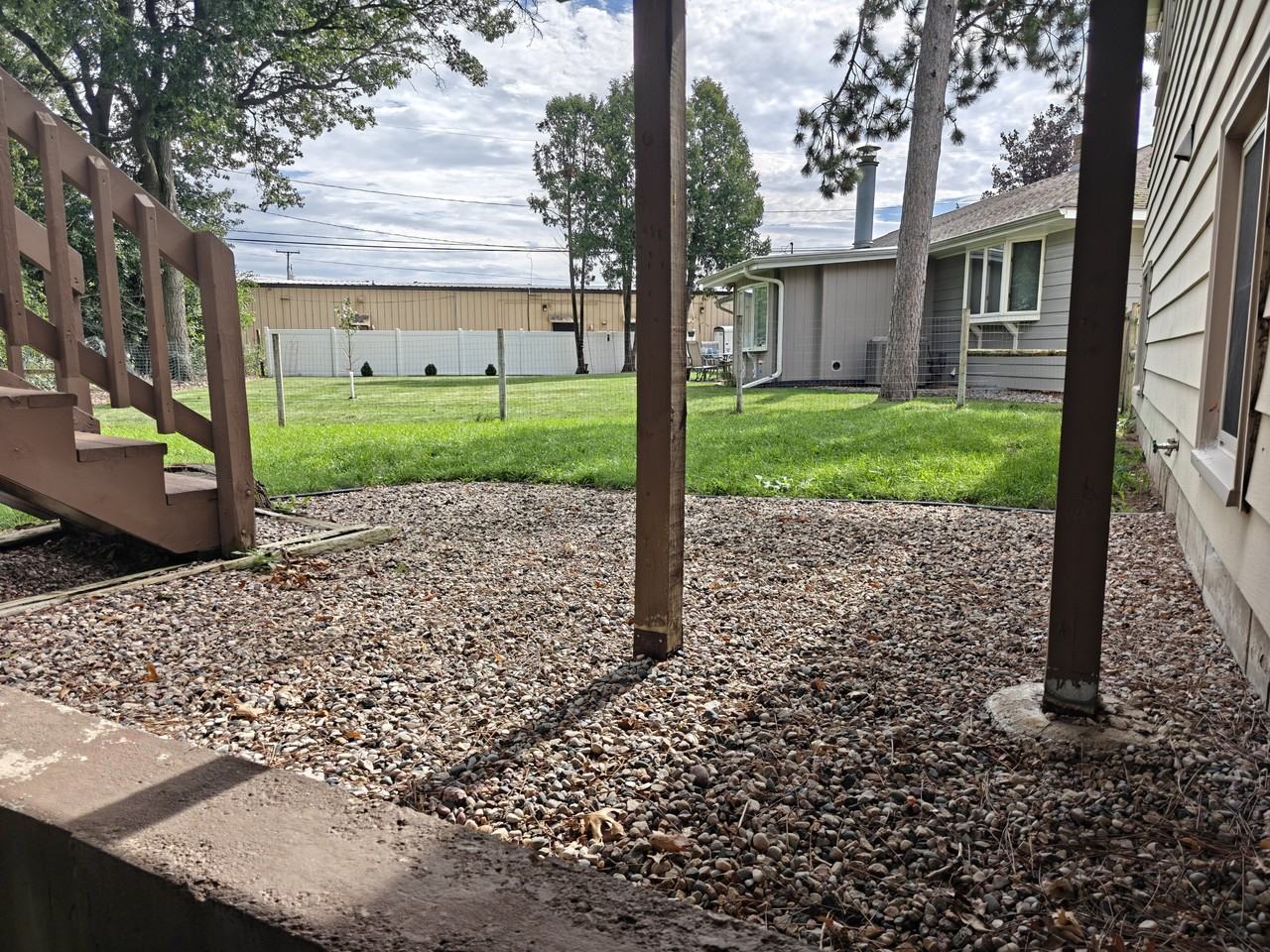 3693 Robert Pl - Photo 5 of 8