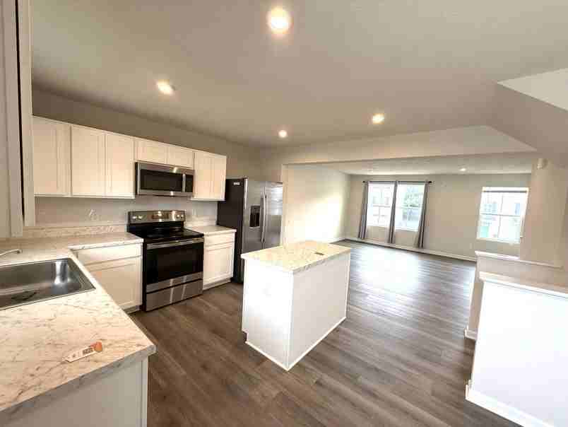 114 Slate Ridge Dr #1 - Photo 6 of 27