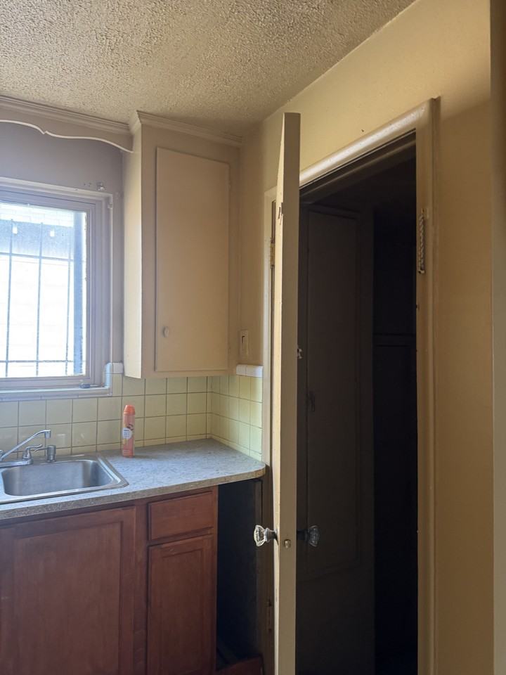 9526 Littlefield St #NA - Photo 5 of 20
