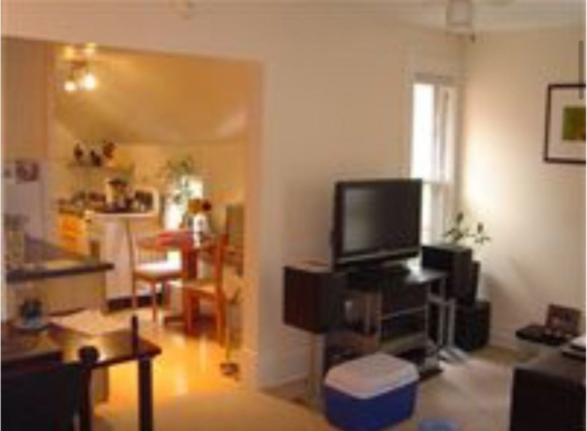 247 Charles Ave Se #3 - Photo 3 of 22