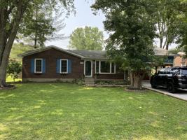 featured image of 1015 W Moody Ln