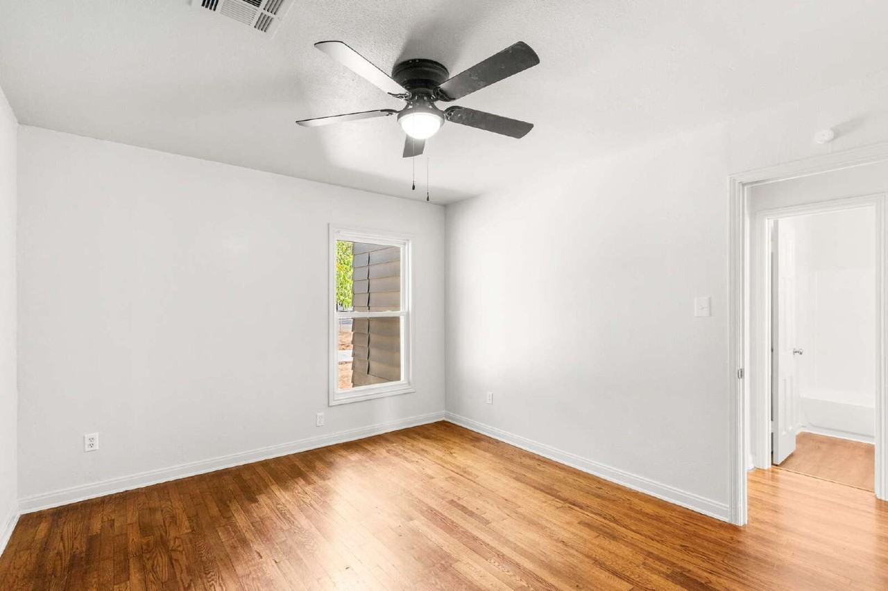 2636 Alexander Ave - Photo 3 of 11