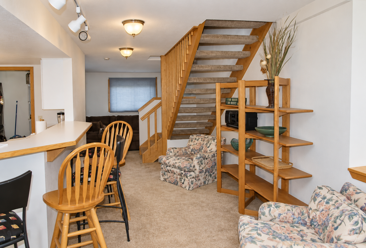 2873 Springdale Ln - Photo 2 of 23
