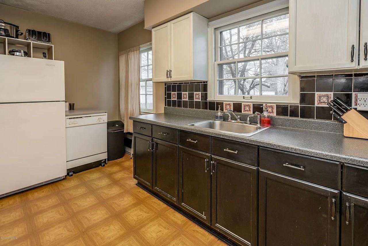 2939 Bon Air Ave - Photo 6 of 6
