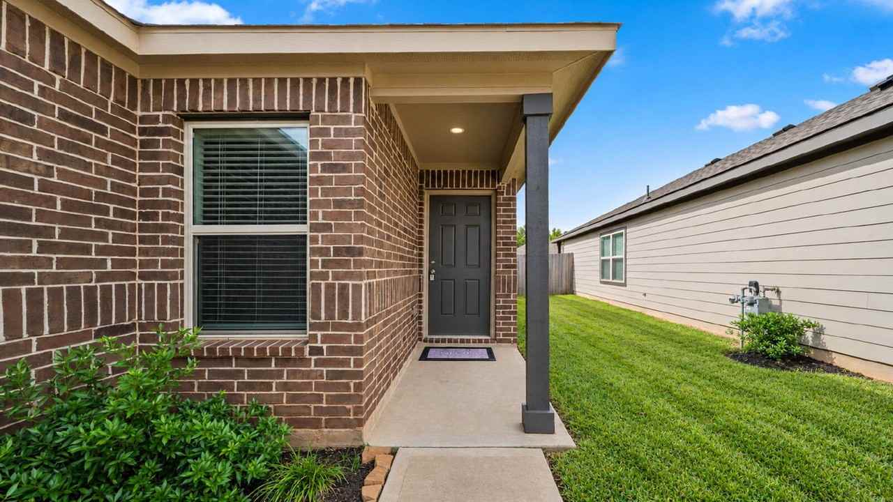 25331 Leather Leaf Ct - Photo 3 of 19