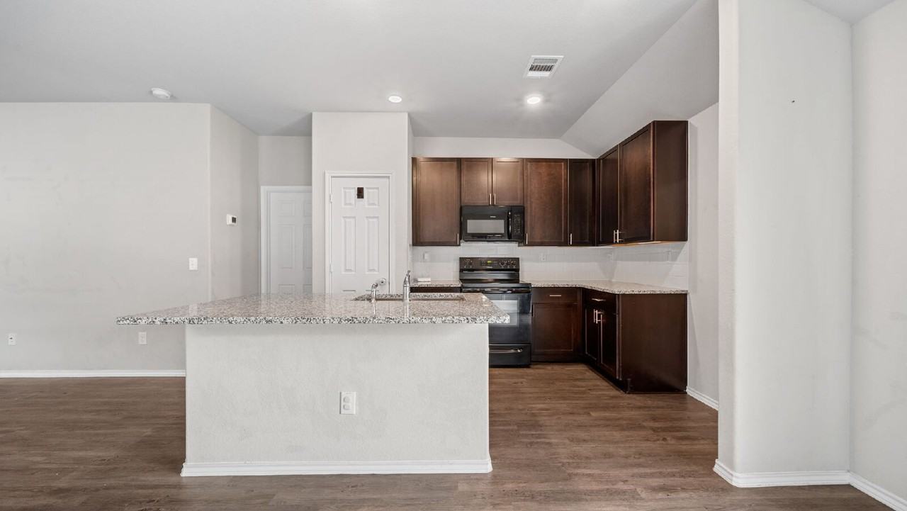 25331 Leather Leaf Ct - Photo 7 of 19