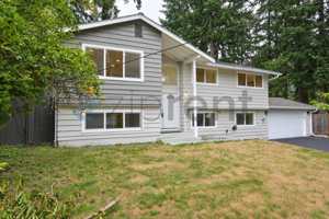 featured image of 6046 Ne 204th St