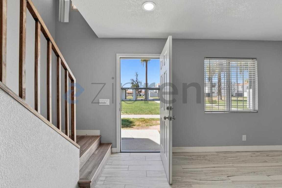 7528 N 47th Dr - Photo 6 of 22