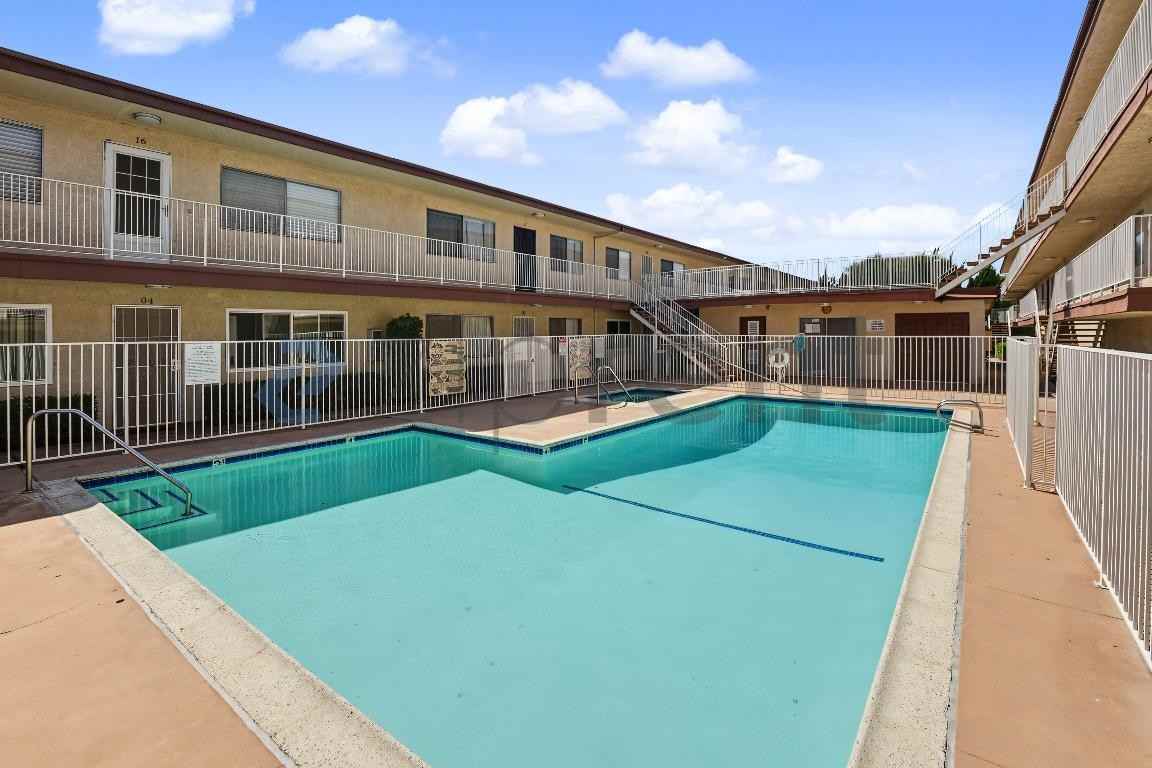 25925 Narbonne Ave #3 - Photo 4 of 20