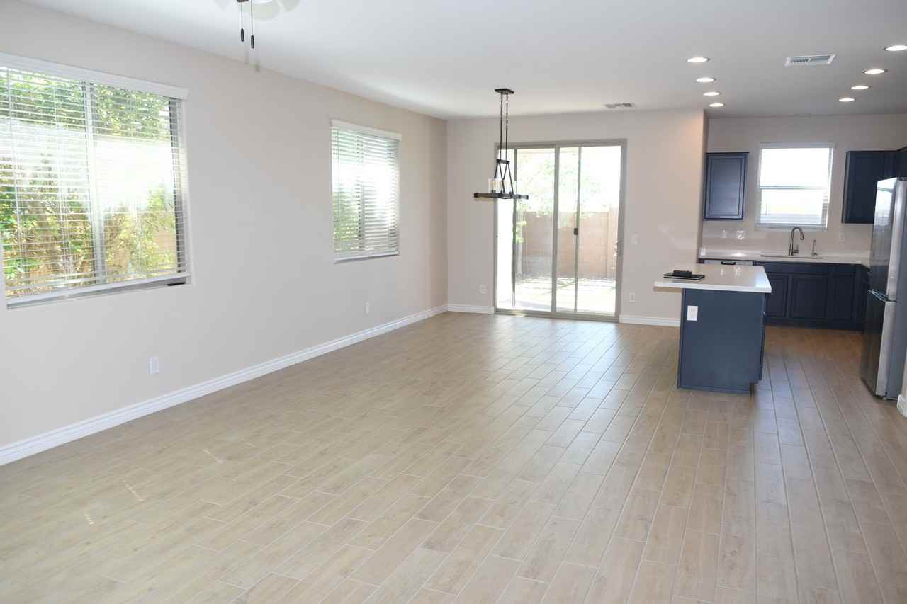 25626 N 144th Ln - Photo 6 of 22