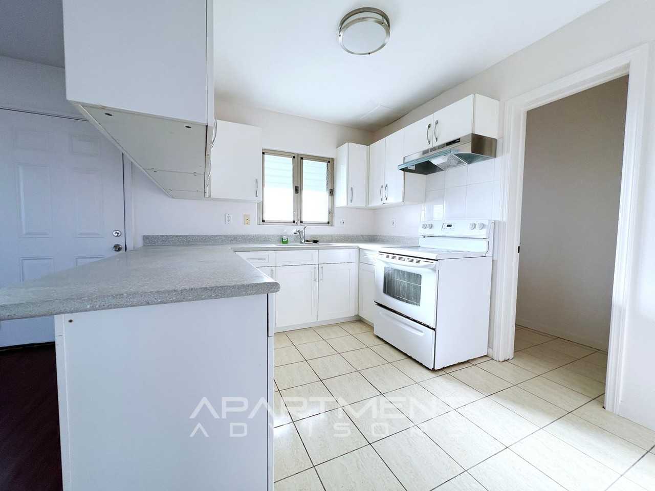 1511 Dement St #1511A - Photo 7 of 19
