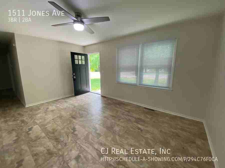 1511 Jones Ave - Photo 2 of 11