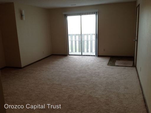 5991 SW Wanamaker Dr - Photo 3 of 23