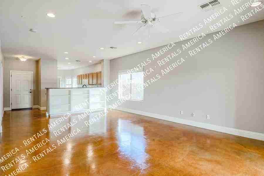 33620 N 26th Ave - Photo 4 of 30