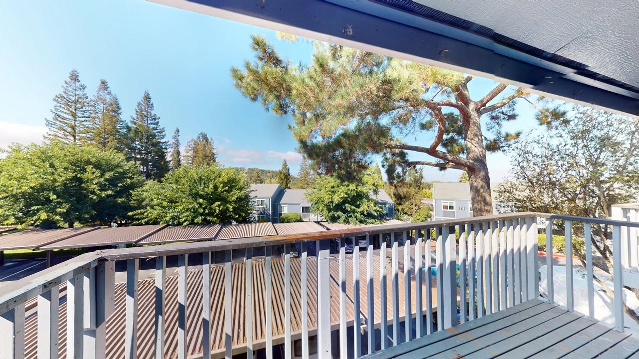 551 Alameda Del Prado #309 - Photo 6 of 10