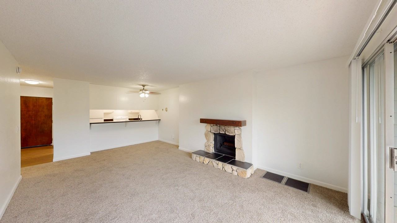 218 Marin St #302
