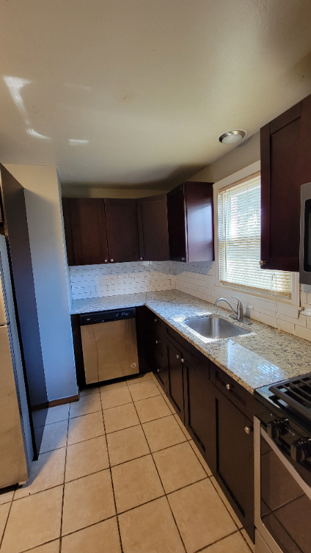 41 Gould Dr #B - Photo 4 of 28