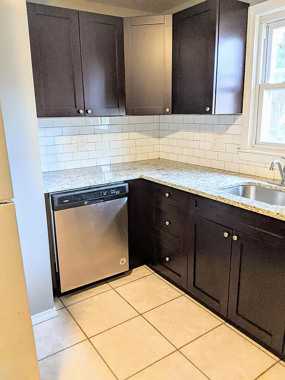 41 Gould Dr #B - Photo 7 of 28