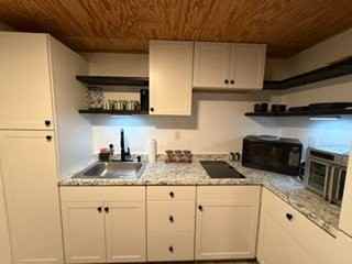 831 E Cumberland Dr - Photo 3 of 24
