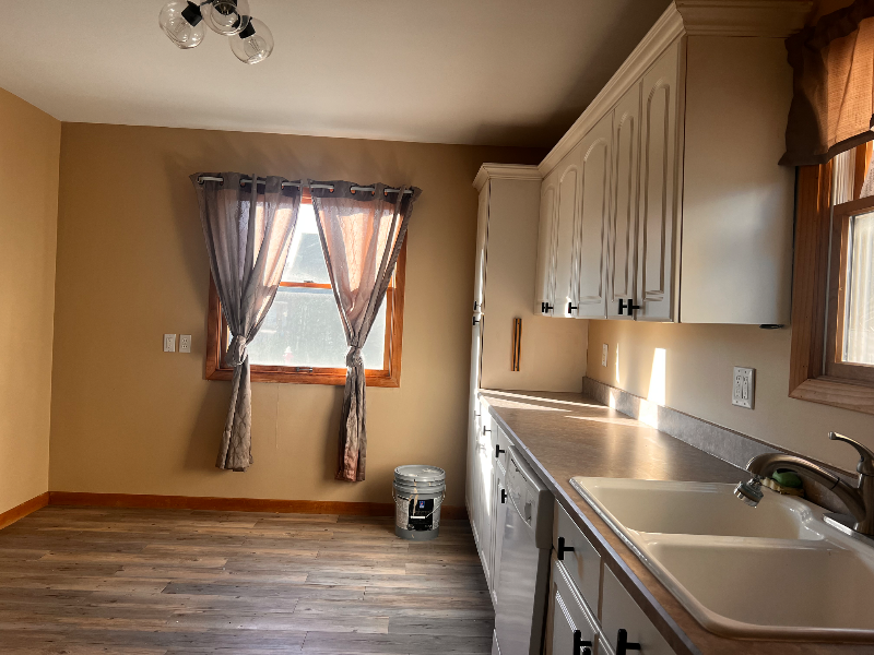 6606 Gerald Ave - Photo 3 of 10