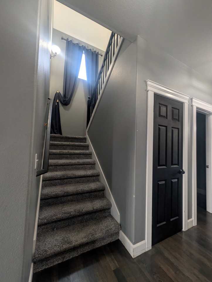 17833 Irwin St Sw - Photo 7 of 18