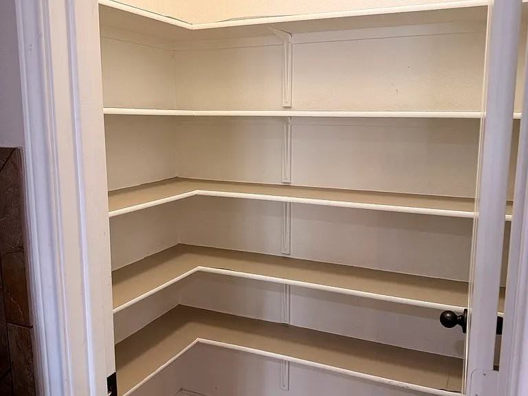 1309 Macfarland St - Photo 5 of 20