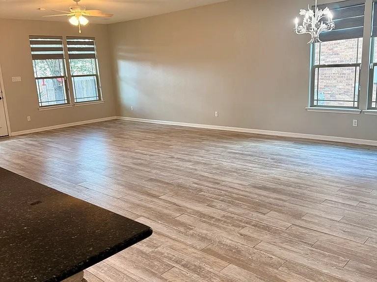 1309 Macfarland St - Photo 6 of 20